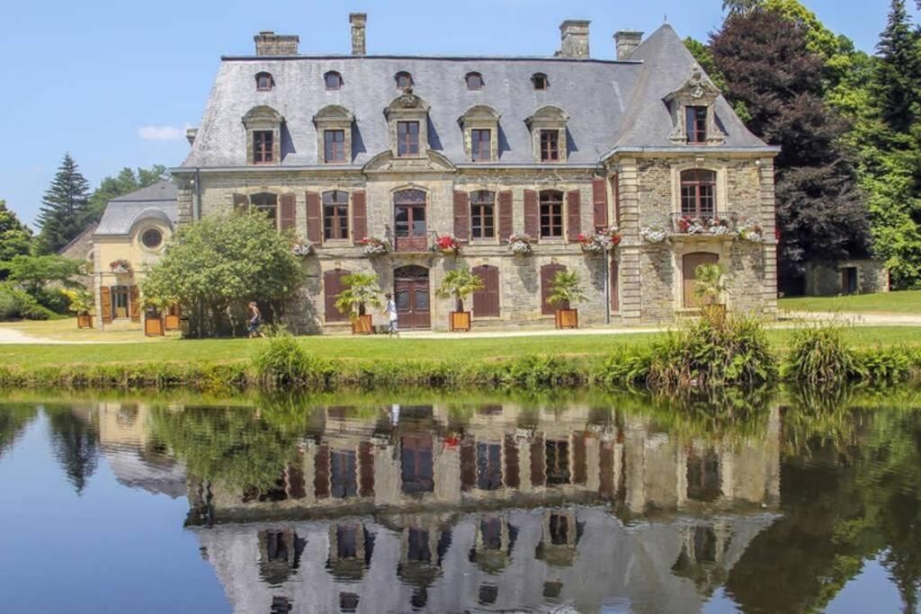 Ravissant Pied A Terre Pour Deux. Villa Gourin Bagian luar foto